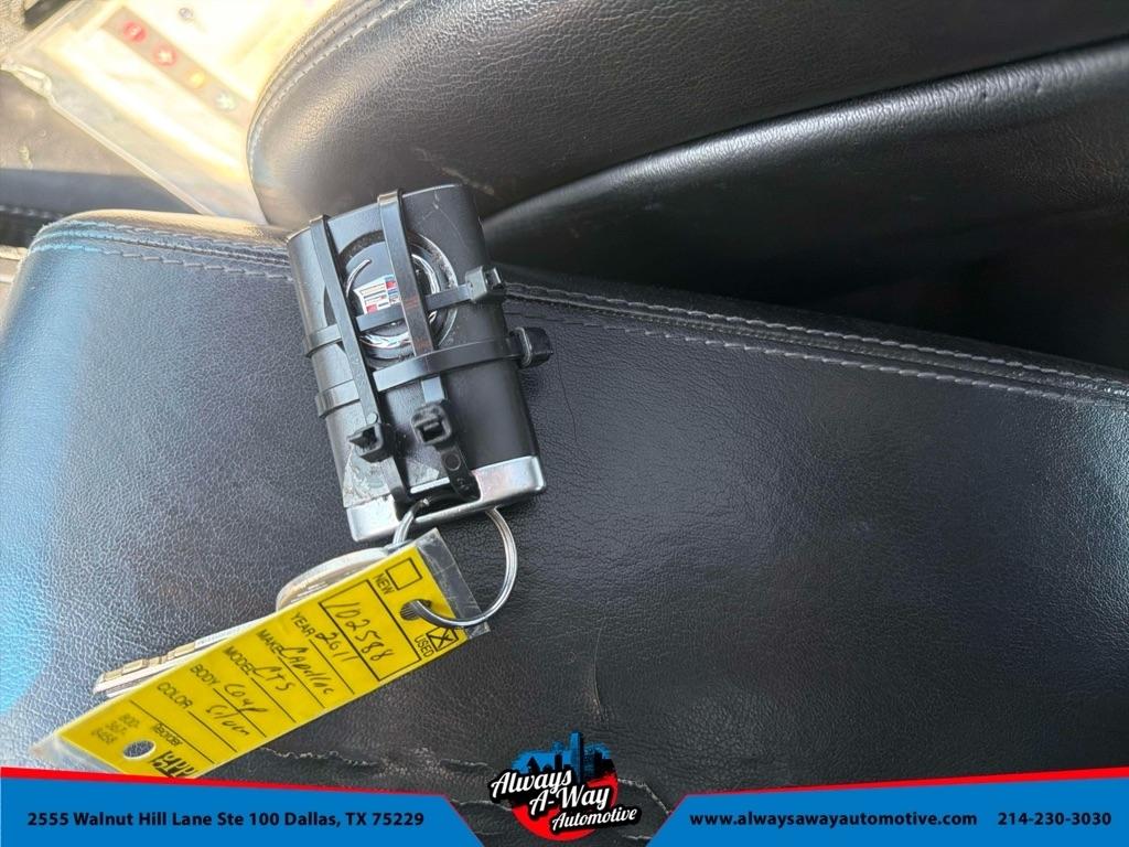 Cadillac CTS Premium Coupe with Navigation 2011