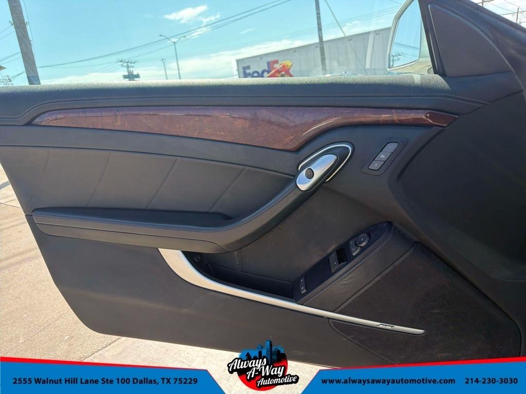 Cadillac CTS Premium Coupe with Navigation 2011