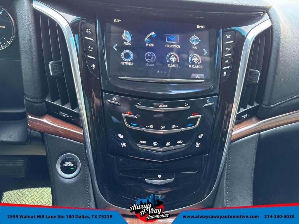 Cadillac Escalade Luxury 4WD 2016