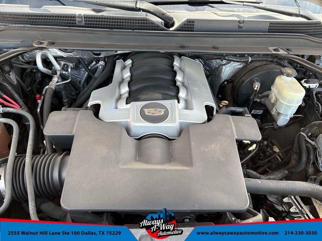 Cadillac Escalade Luxury 4WD 2016