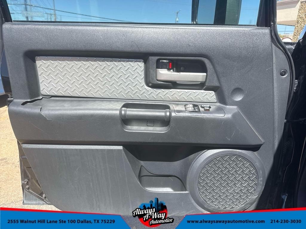 Toyota FJ Cruiser 2WD 2007