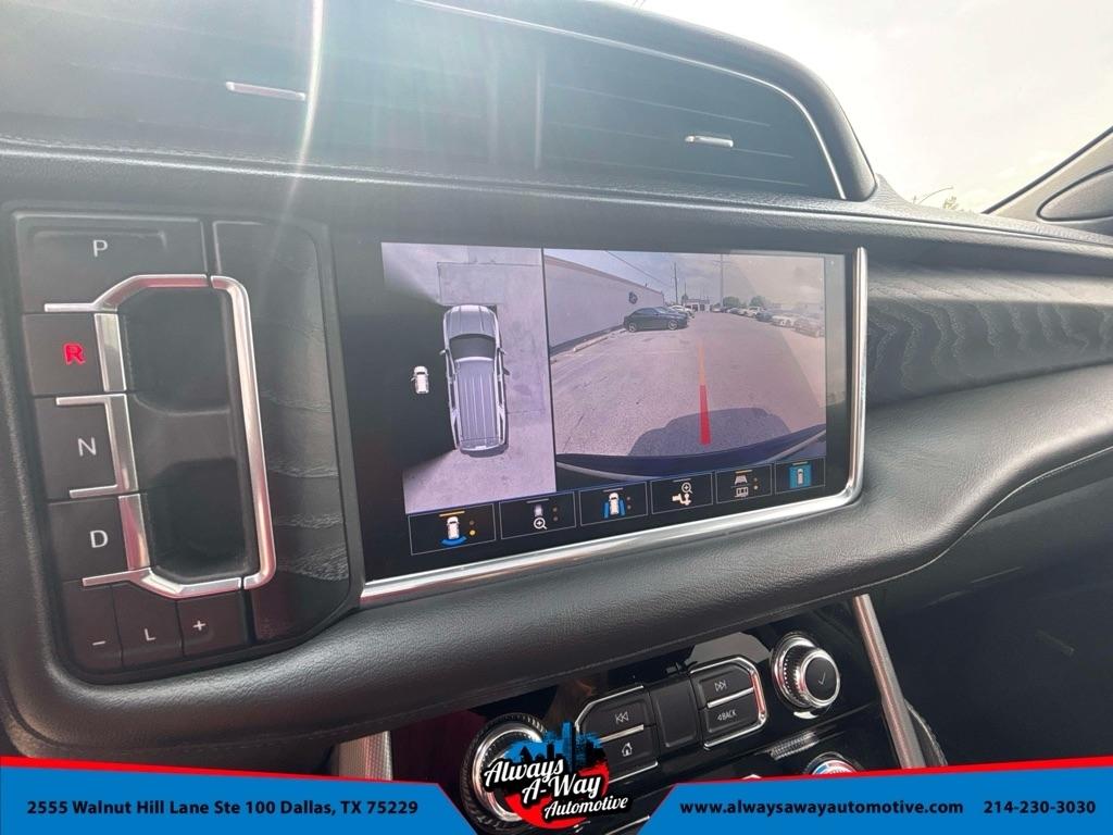 GMC Yukon Denali 4WD 2021