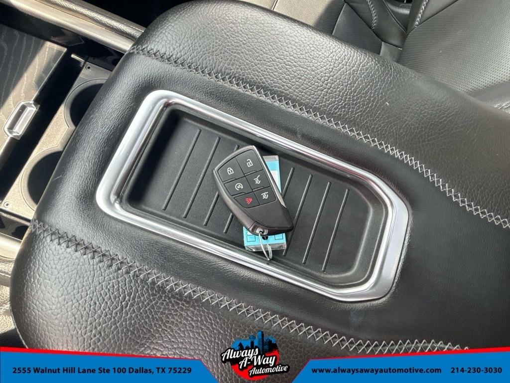 GMC Yukon Denali 4WD 2021