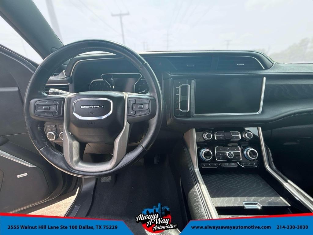 GMC Yukon Denali 4WD 2021