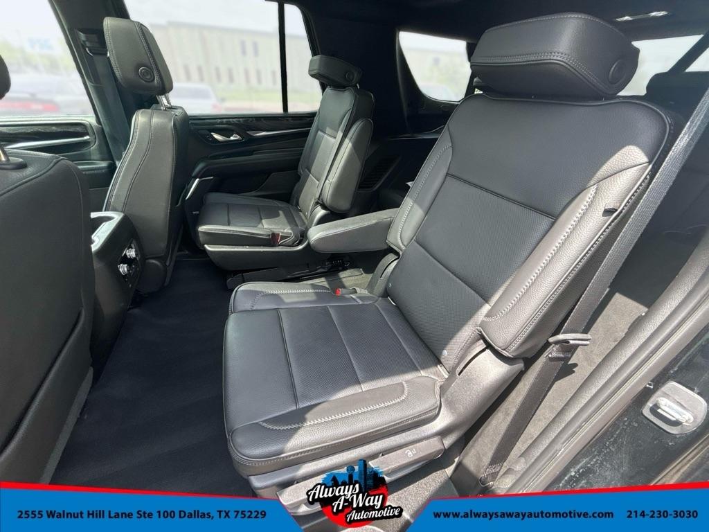 GMC Yukon Denali 4WD 2021