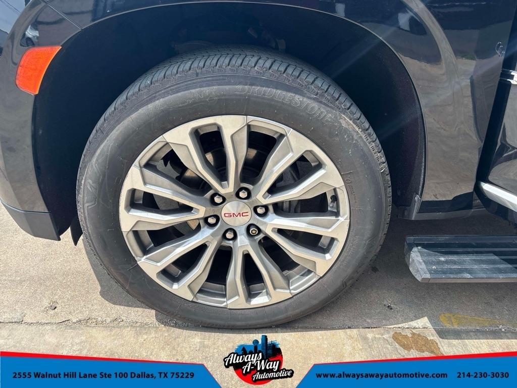 GMC Yukon Denali 4WD 2021