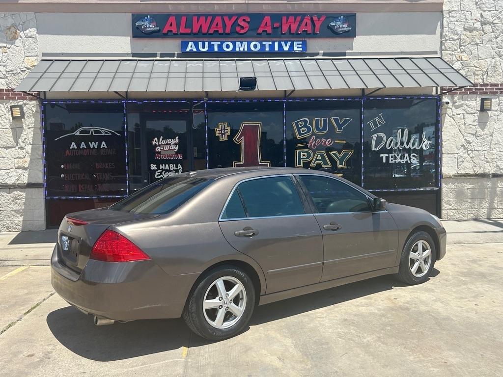 Honda Accord EX-L Sedan AT with Navigation and XM Radio 2006