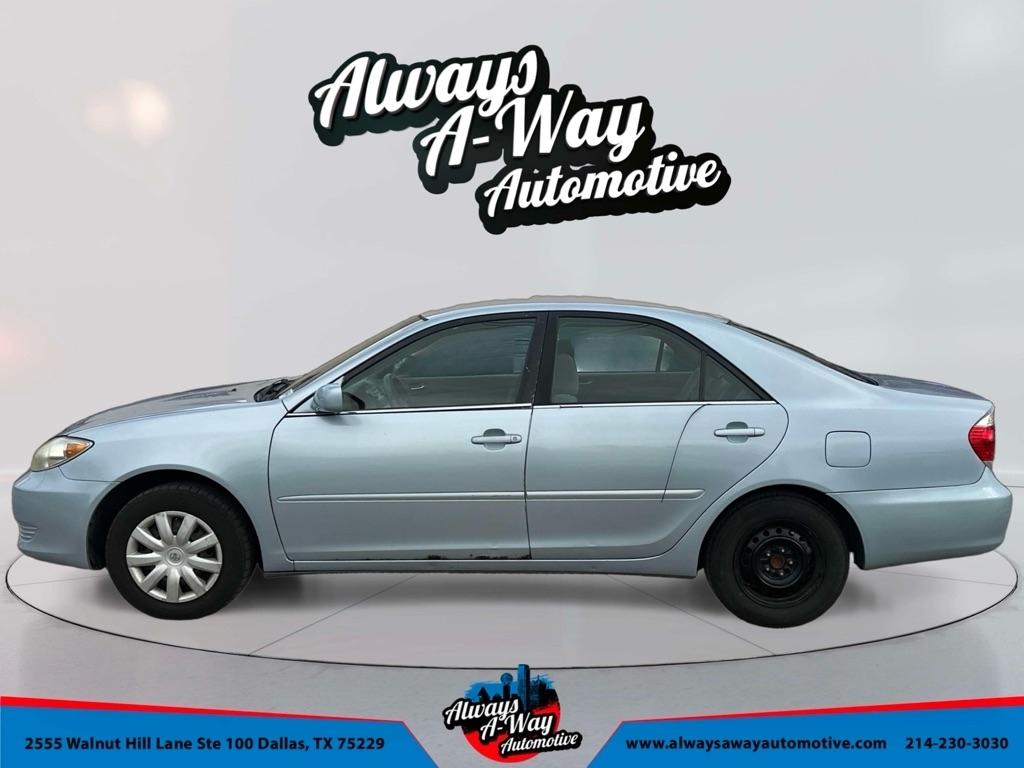 Toyota Camry Standard 2005