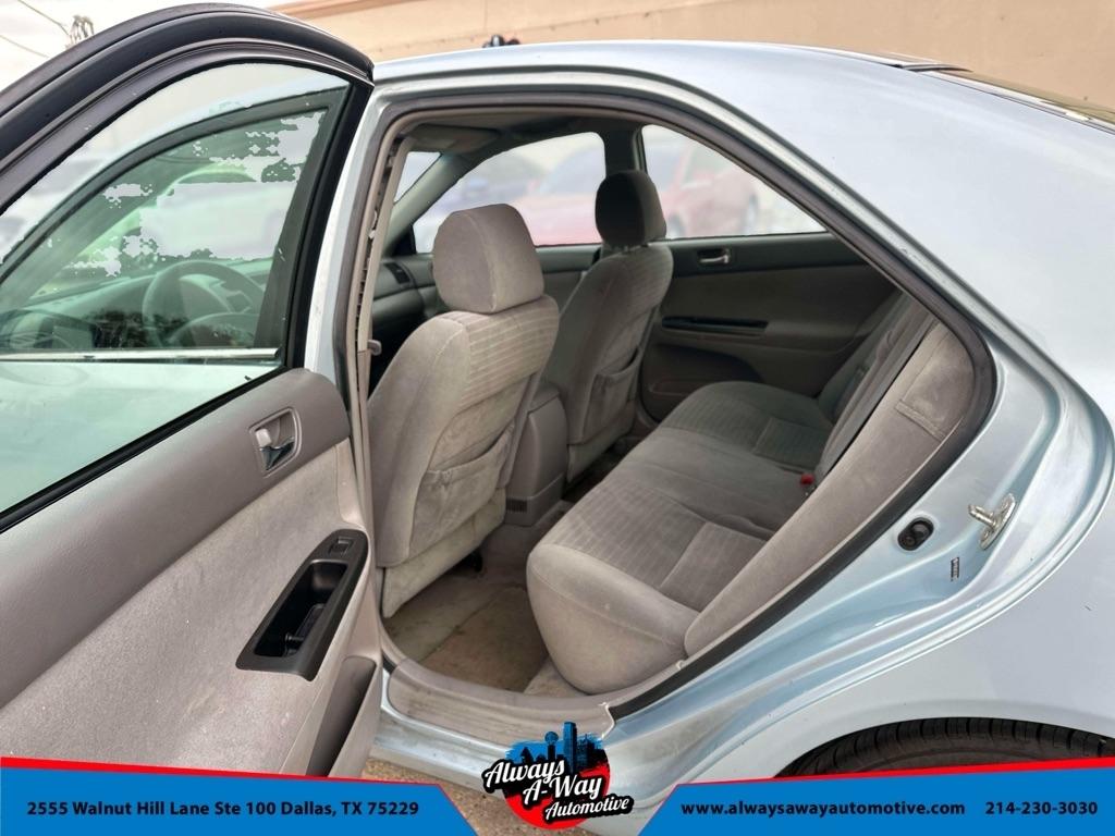 Toyota Camry Standard 2005