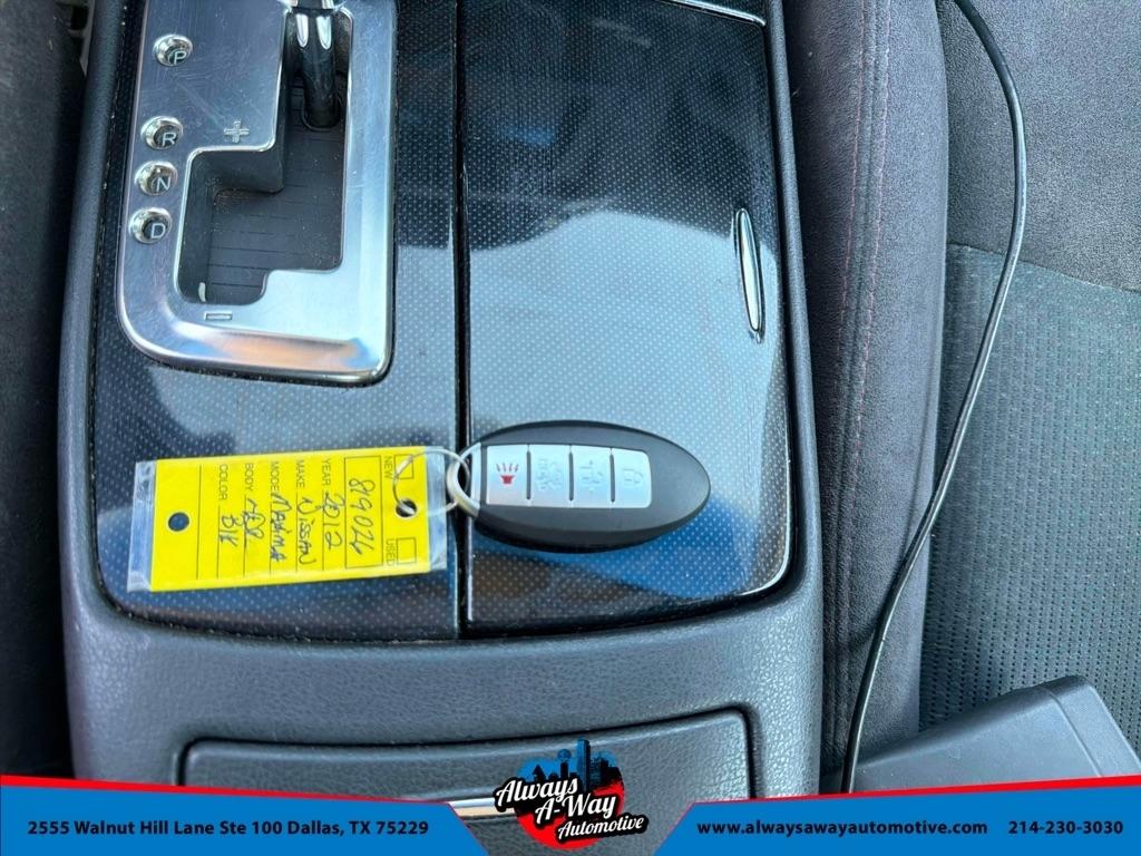 Nissan Maxima S 2009