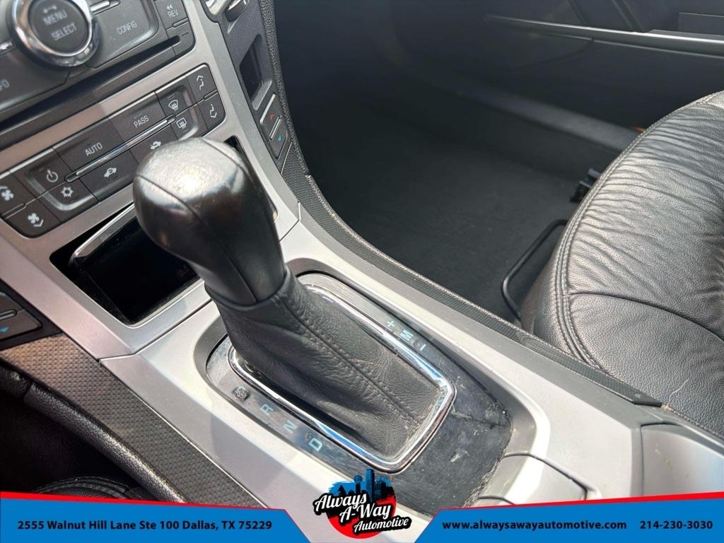 Cadillac CTS Base 2012