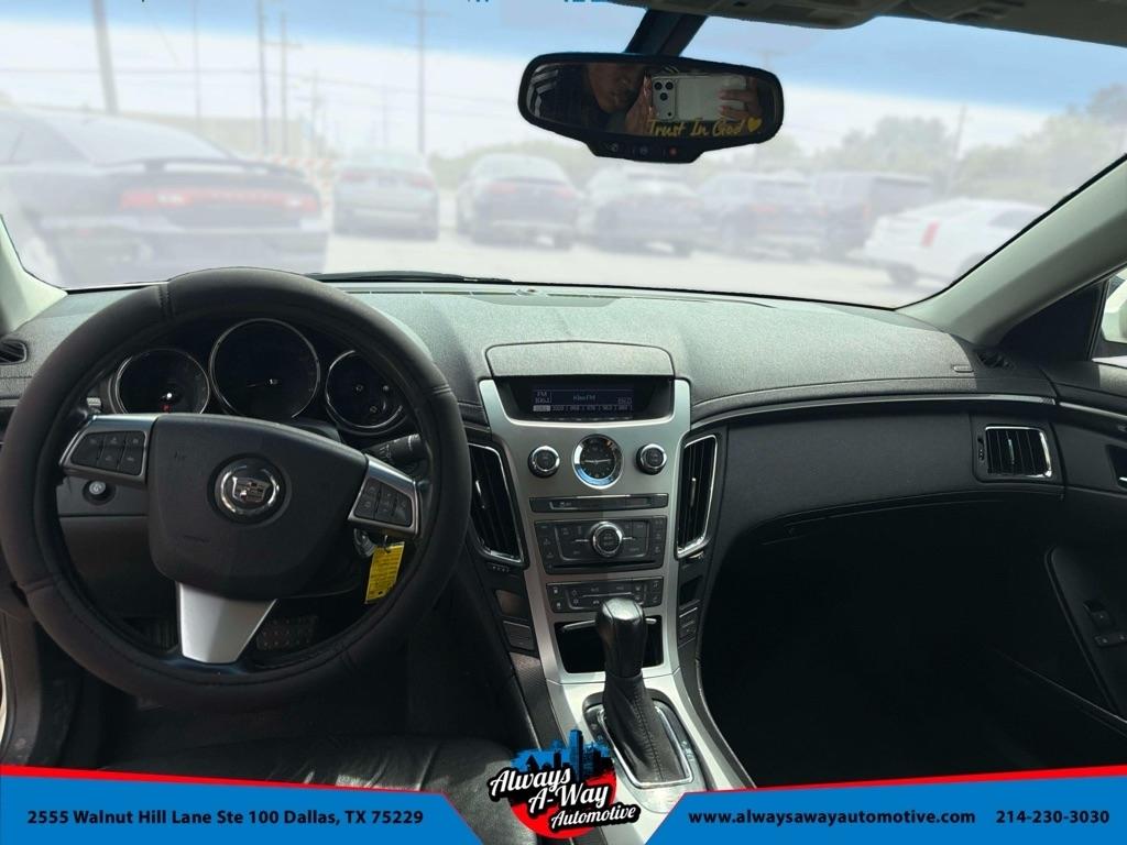 Cadillac CTS Base 2012