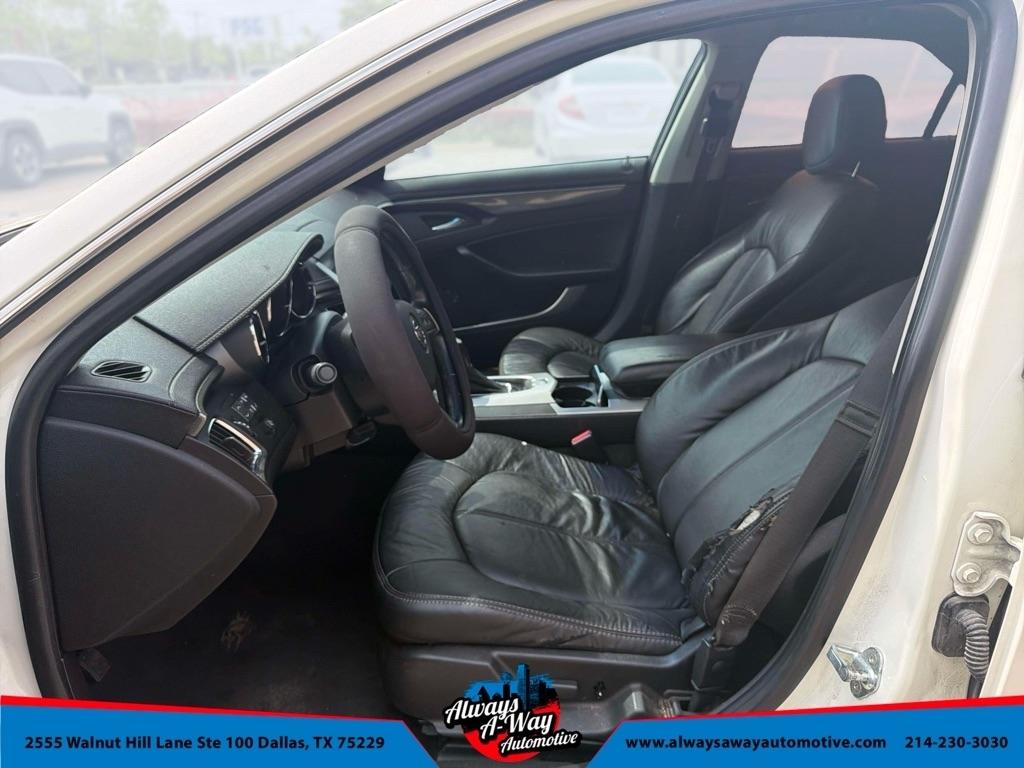 Cadillac CTS Base 2012