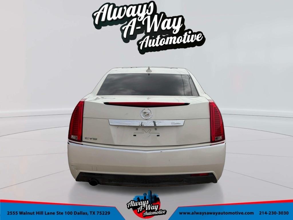 Cadillac CTS Base 2012