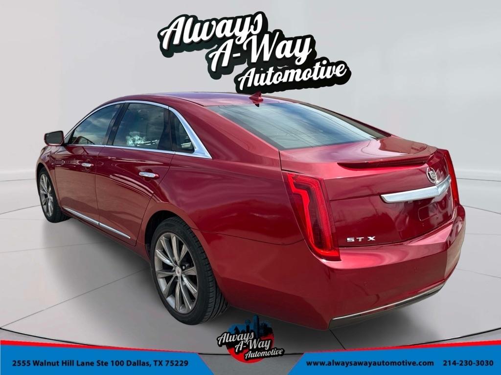 Cadillac XTS Base 2013