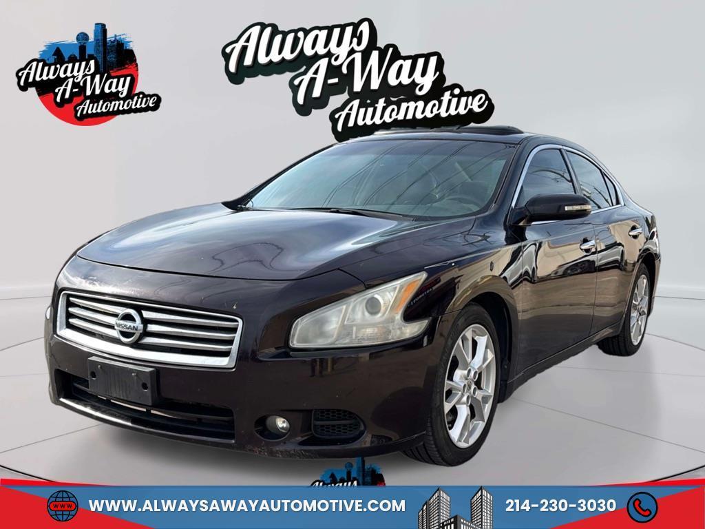 Nissan Maxima S 2012