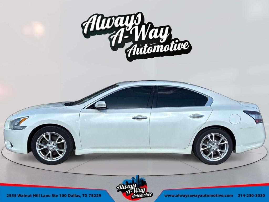 Nissan Maxima S 2014