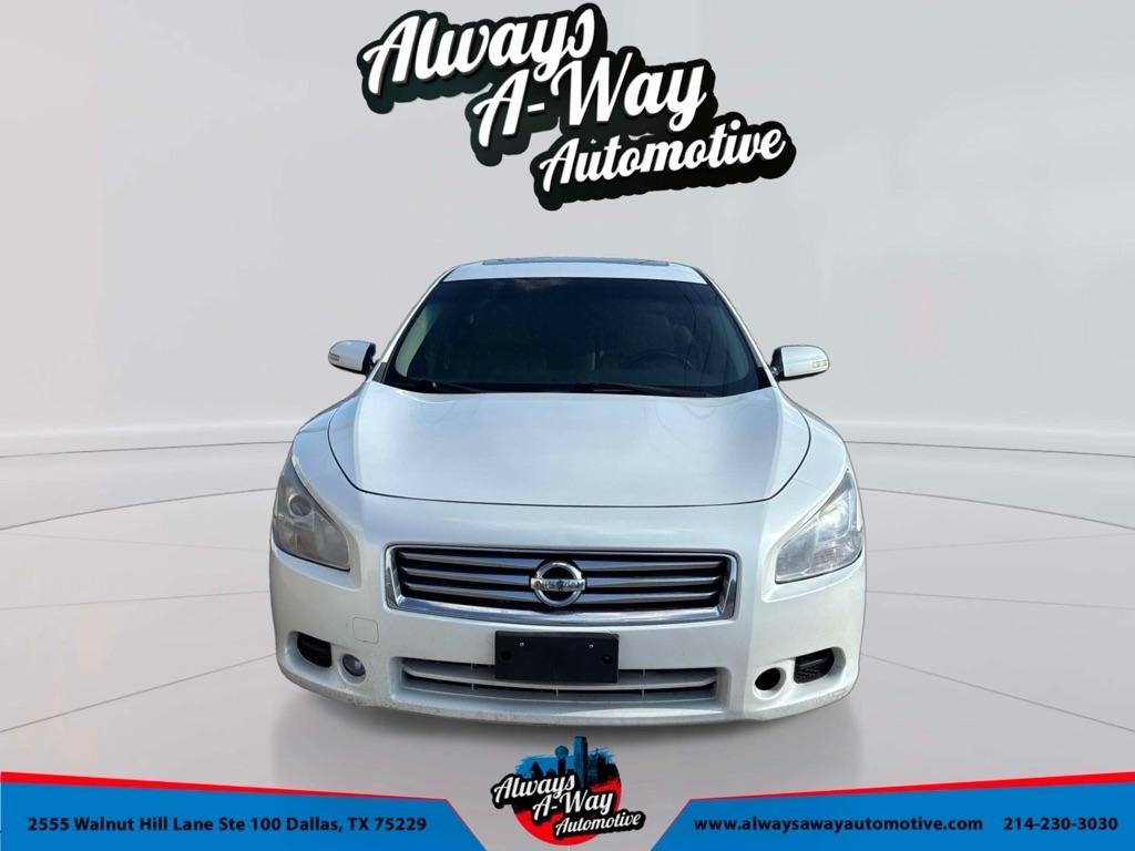 Nissan Maxima S 2014