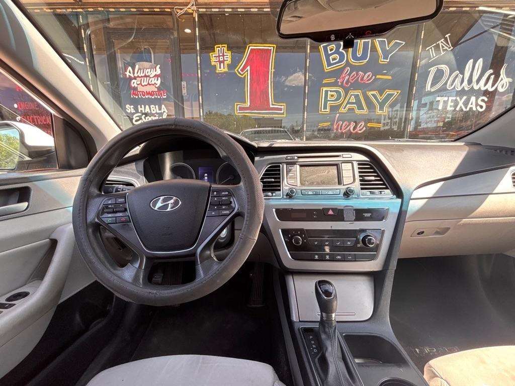 Hyundai Sonata SE 2015