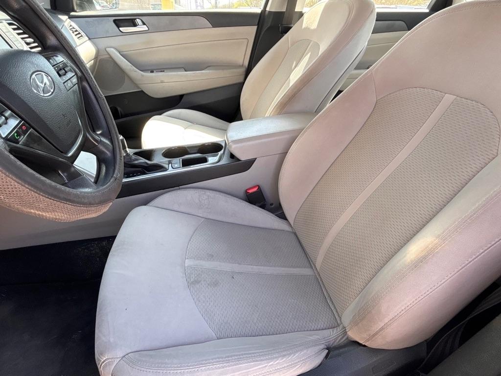 Hyundai Sonata SE 2015