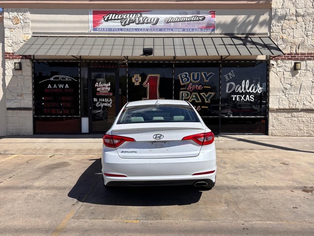 Hyundai Sonata SE 2015