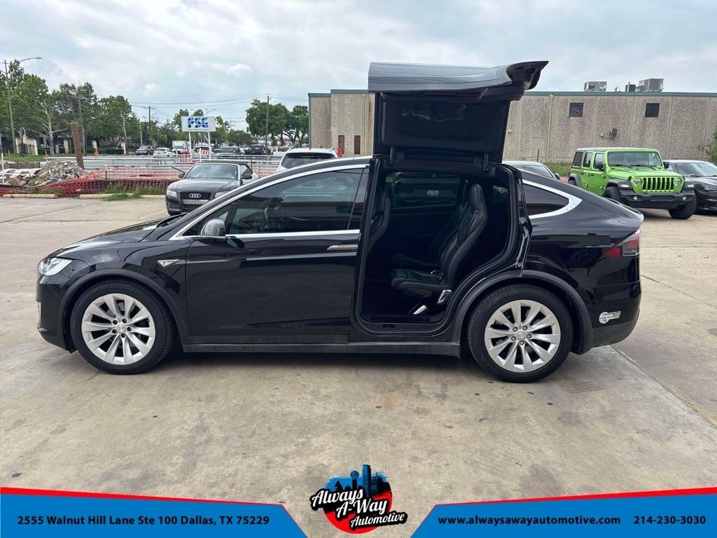 Tesla Model X 90D 2016