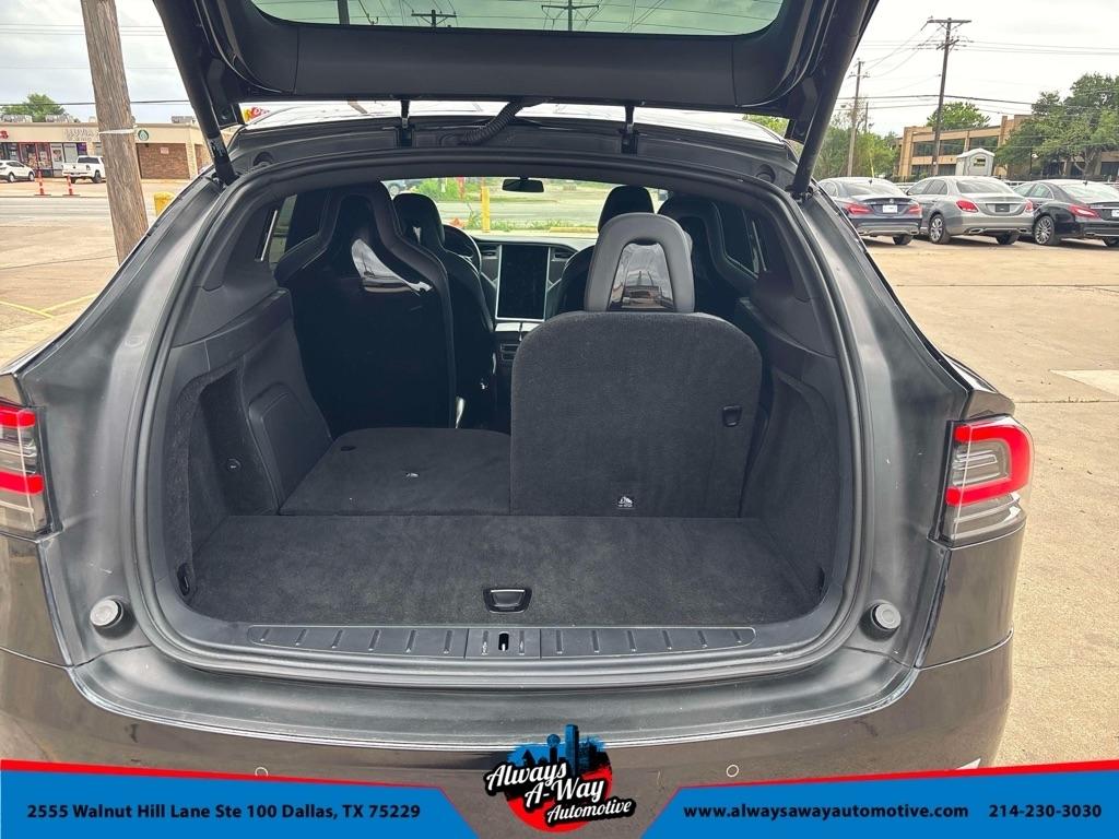 Tesla Model X 90D 2016