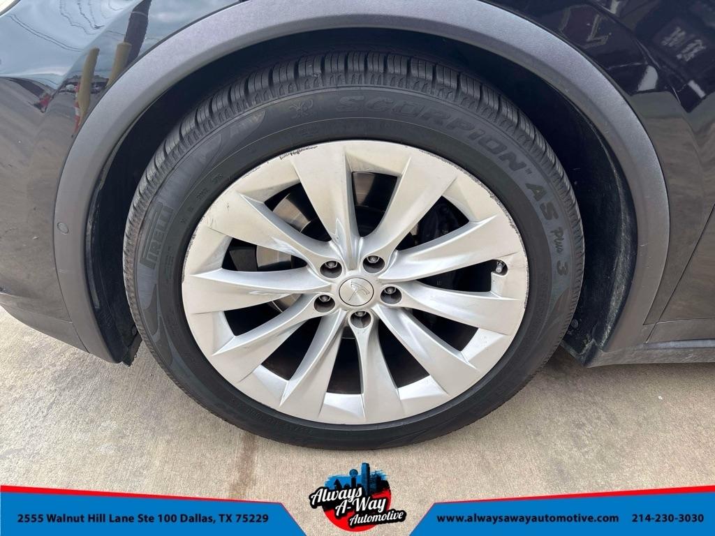 Tesla Model X 90D 2016