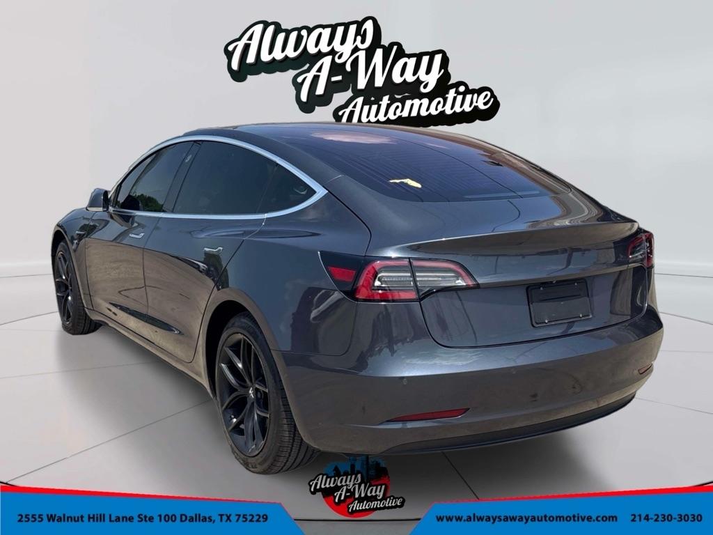 Tesla Model 3 Base 2018