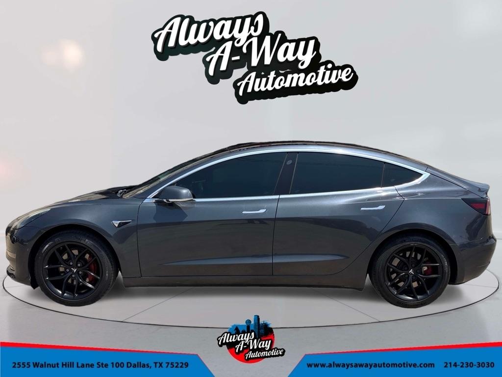 Tesla Model 3 Base 2018