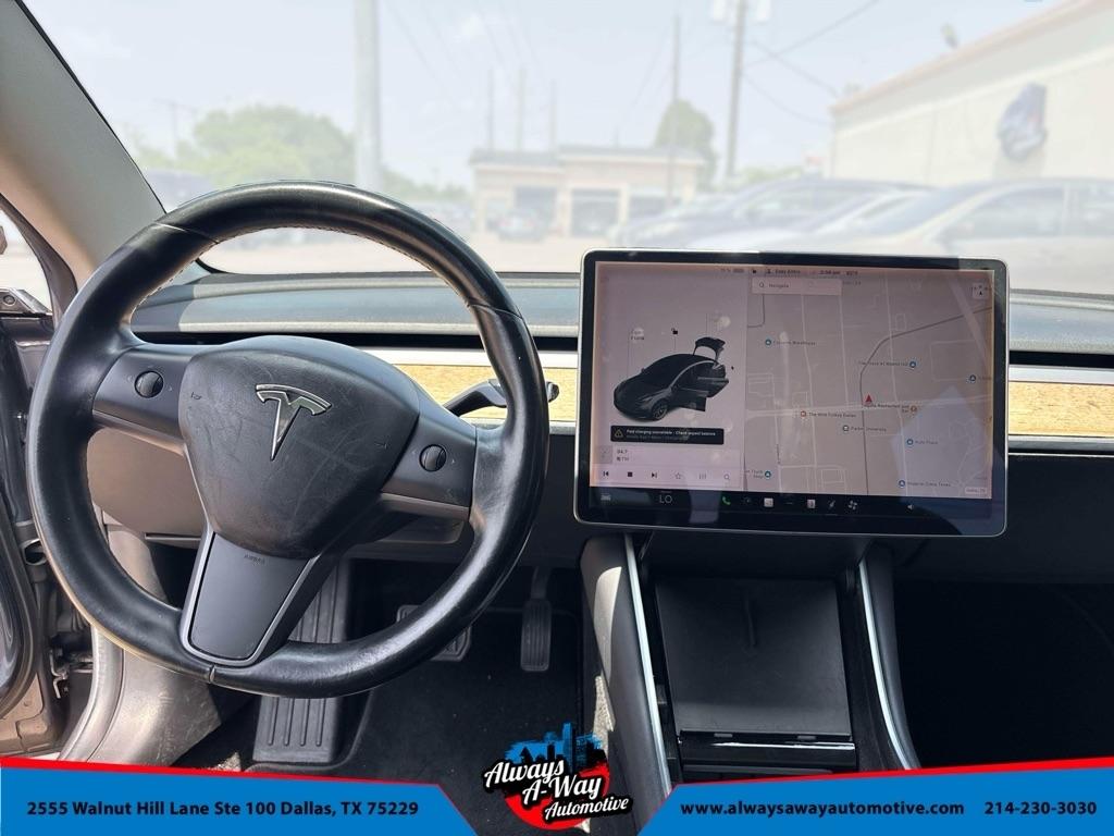 Tesla Model 3 Base 2018
