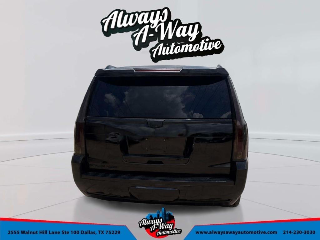 Cadillac Escalade Luxury 2WD 2016