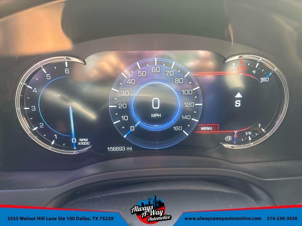 Cadillac Escalade Luxury 2WD 2016