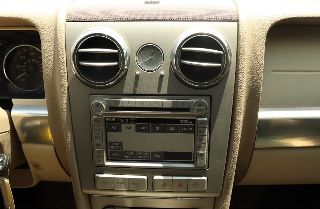 Lincoln MKZ FWD 2007