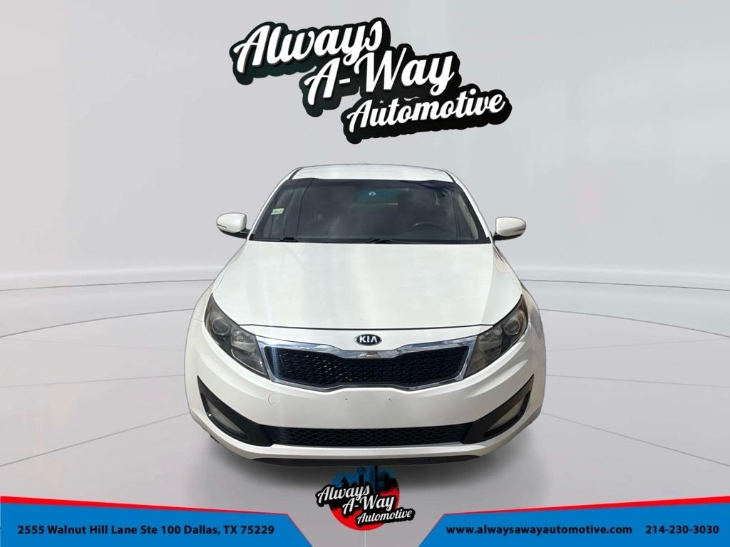 Kia Optima LX MT 2013