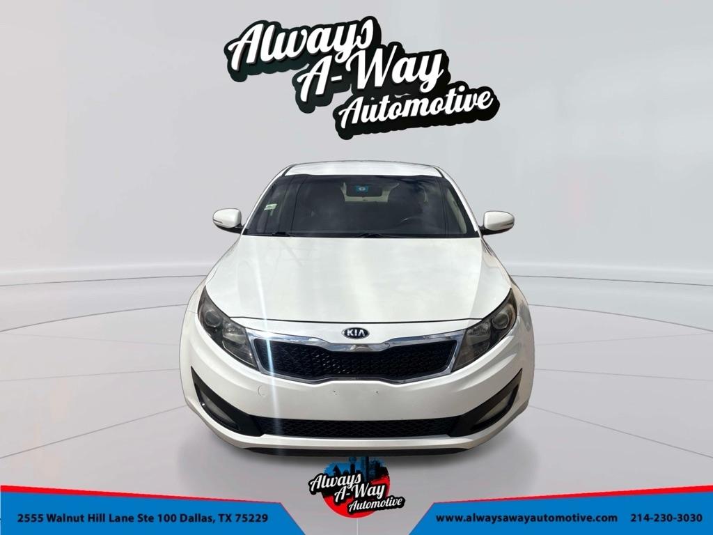 Kia Optima LX MT 2013