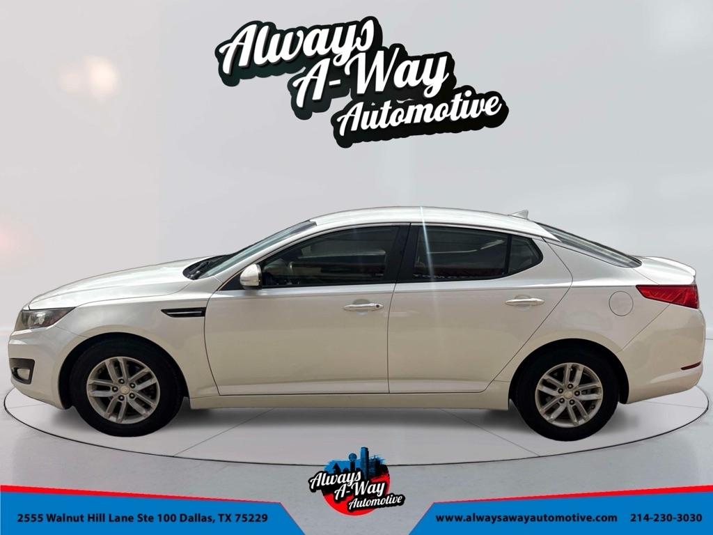 Kia Optima LX MT 2013
