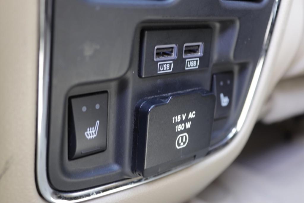 Jeep Grand Cherokee Overland 4WD 2014