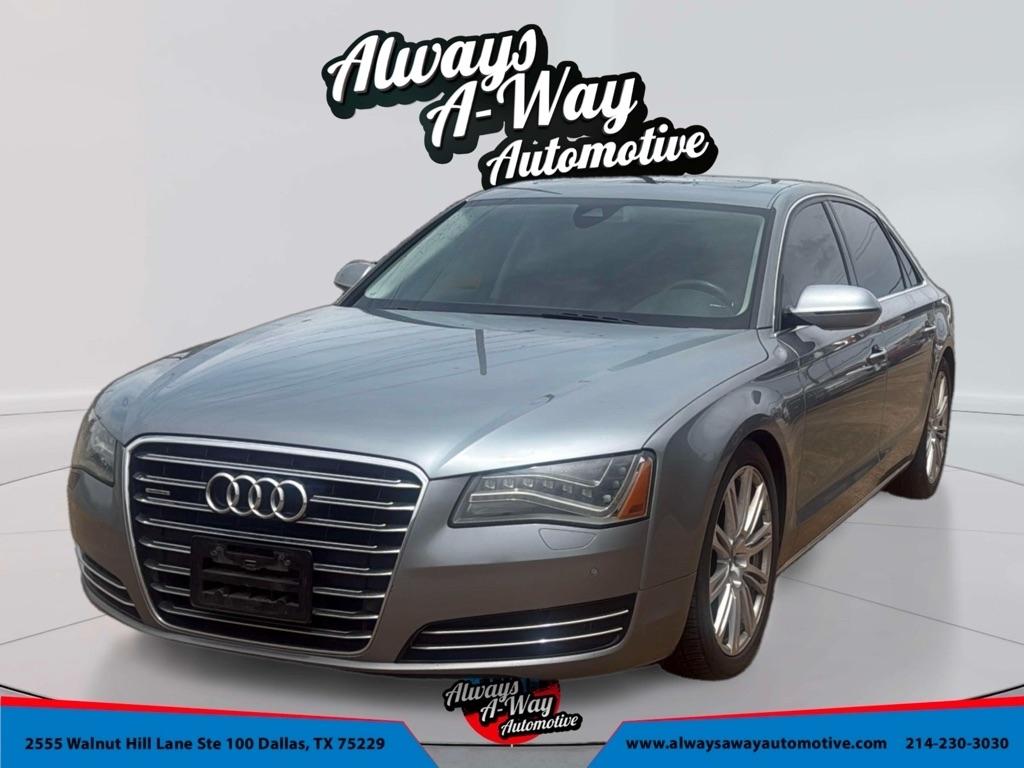 Audi A8 4.2L quattro 2011
