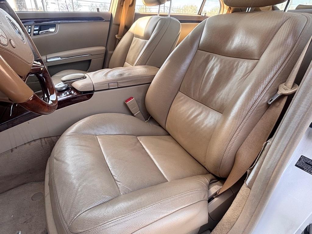 Mercedes-Benz S-Class S550 2010
