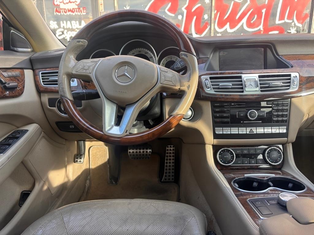 Mercedes-Benz CLS-Class CLS550 2012
