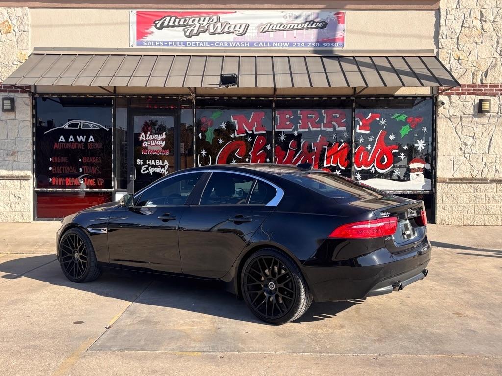 Jaguar XE 25t 2017