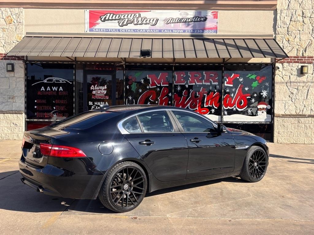 Jaguar XE 25t 2017