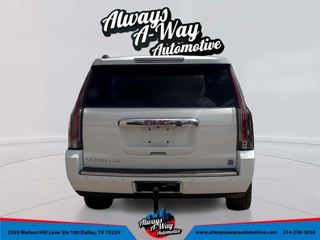 GMC Yukon Denali XL 4WD 2015