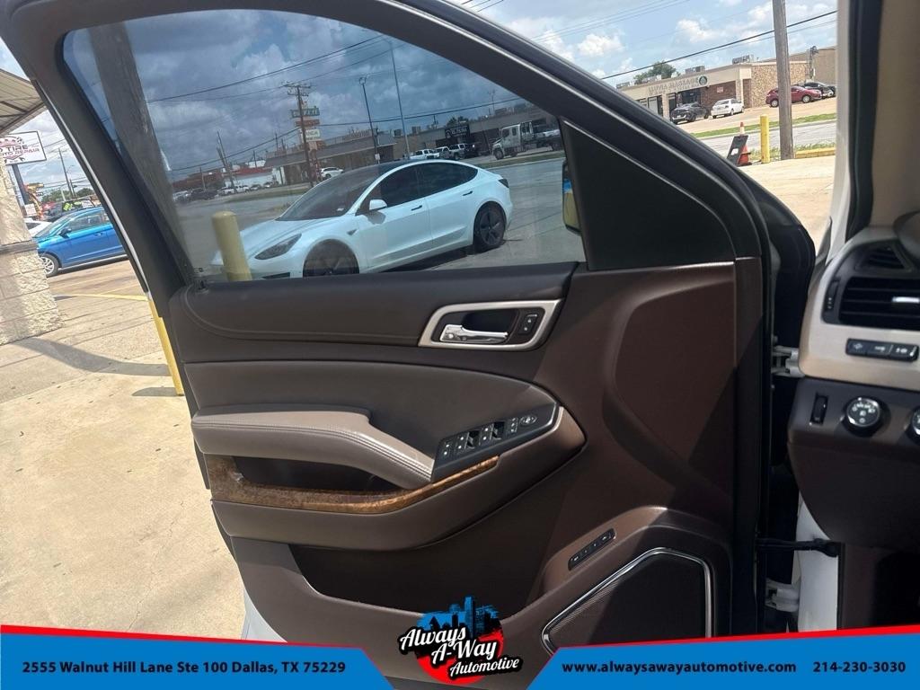 GMC Yukon Denali XL 4WD 2015