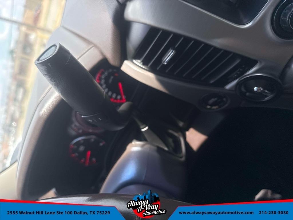GMC Yukon Denali XL 4WD 2015
