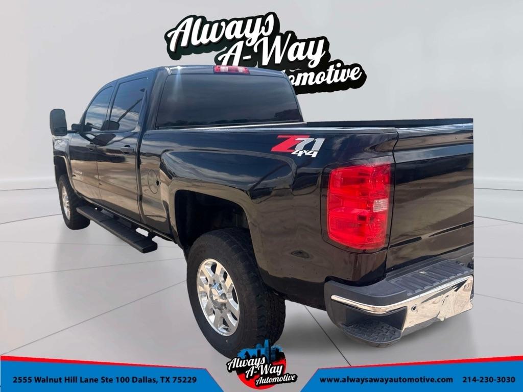 Chevrolet Silverado 2500HD LT Crew Cab 4WD 2015