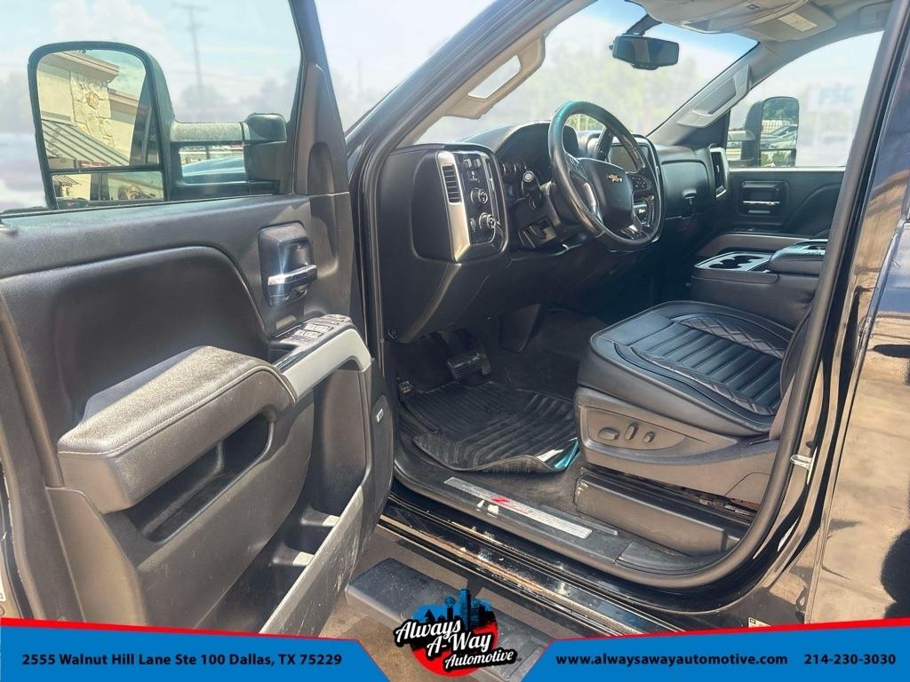 Chevrolet Silverado 2500HD LT Crew Cab 4WD 2015