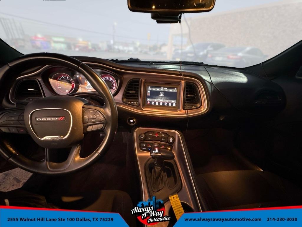 Dodge Challenger SXT 2019