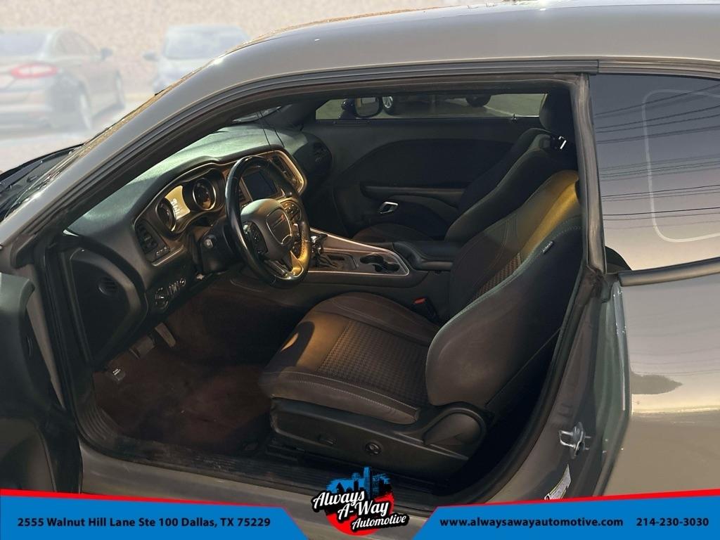 Dodge Challenger SXT 2019